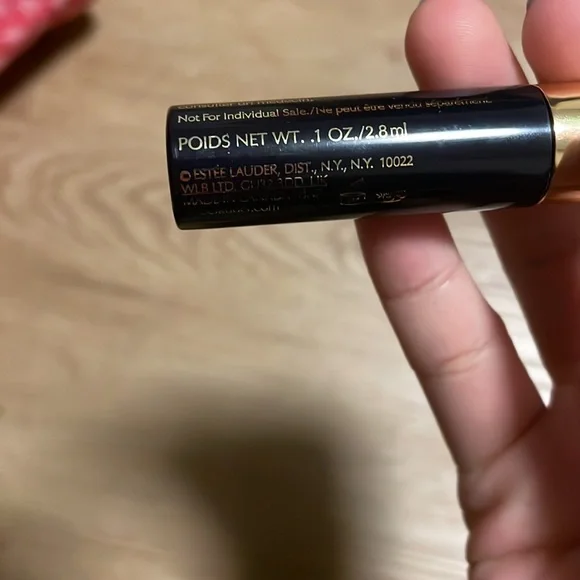 2 Estée Lauder sumptuous extreme lash volume mascara 01 extreme black NEW - Picture 5 of 6